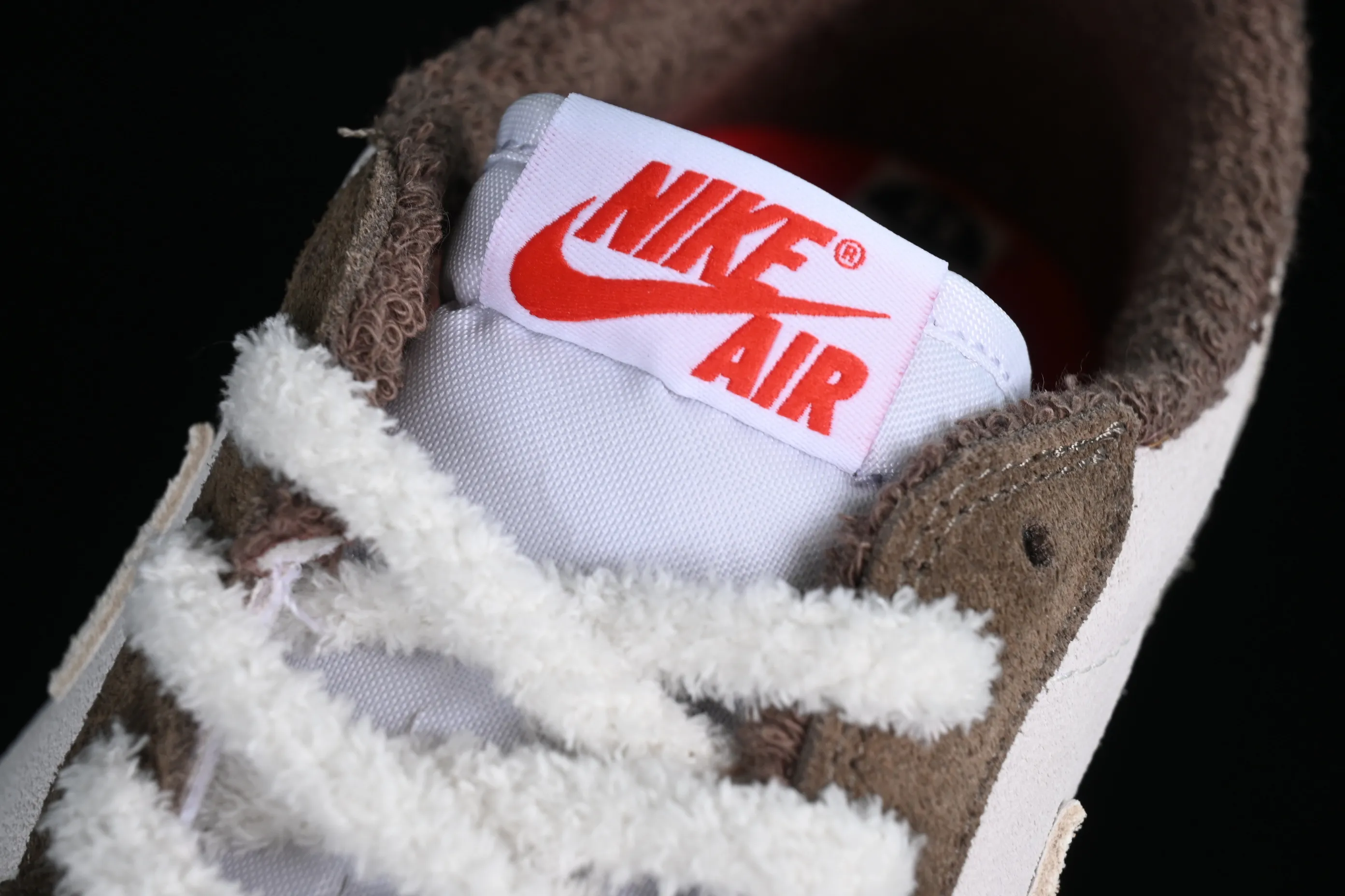 All categories Air Jordan Jordan series basketball shoes Air Jordan 1 Low S2 pure original Air Jordan 1 Low "Year Of The Rabbit" AJ1 Joe 1 Year of the Rabbit limited low-top basketball shoes DV1312-200